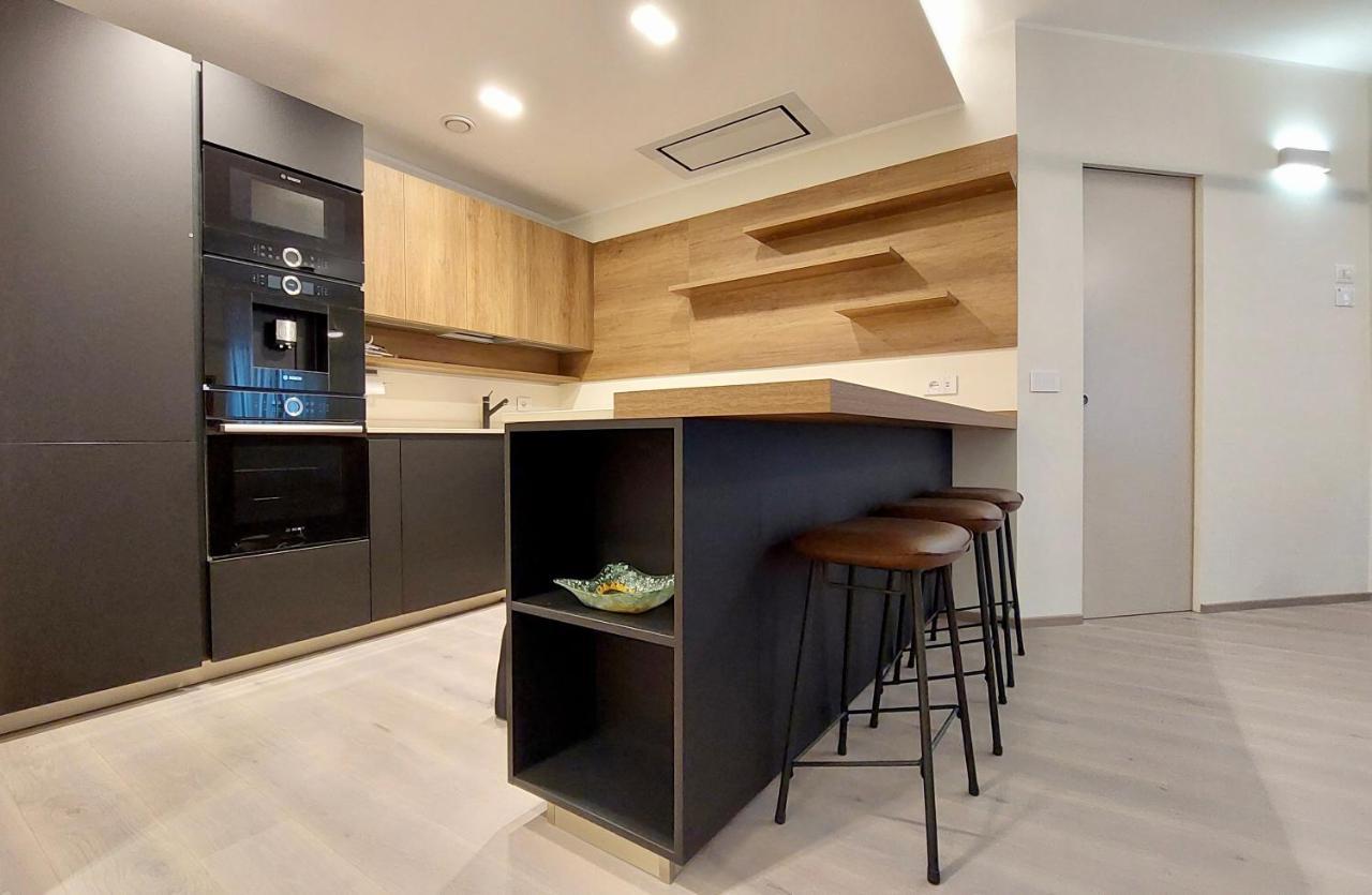 Cressoni Apartment โกโม ภายนอก รูปภาพ