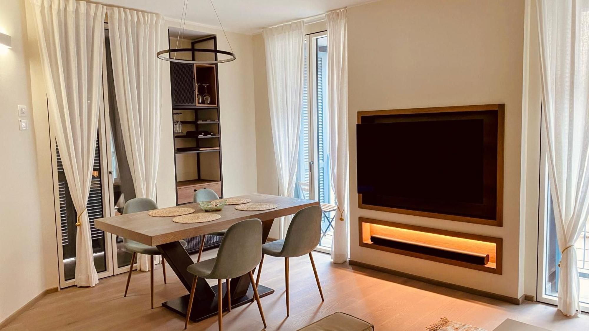 Cressoni Apartment โกโม ภายนอก รูปภาพ
