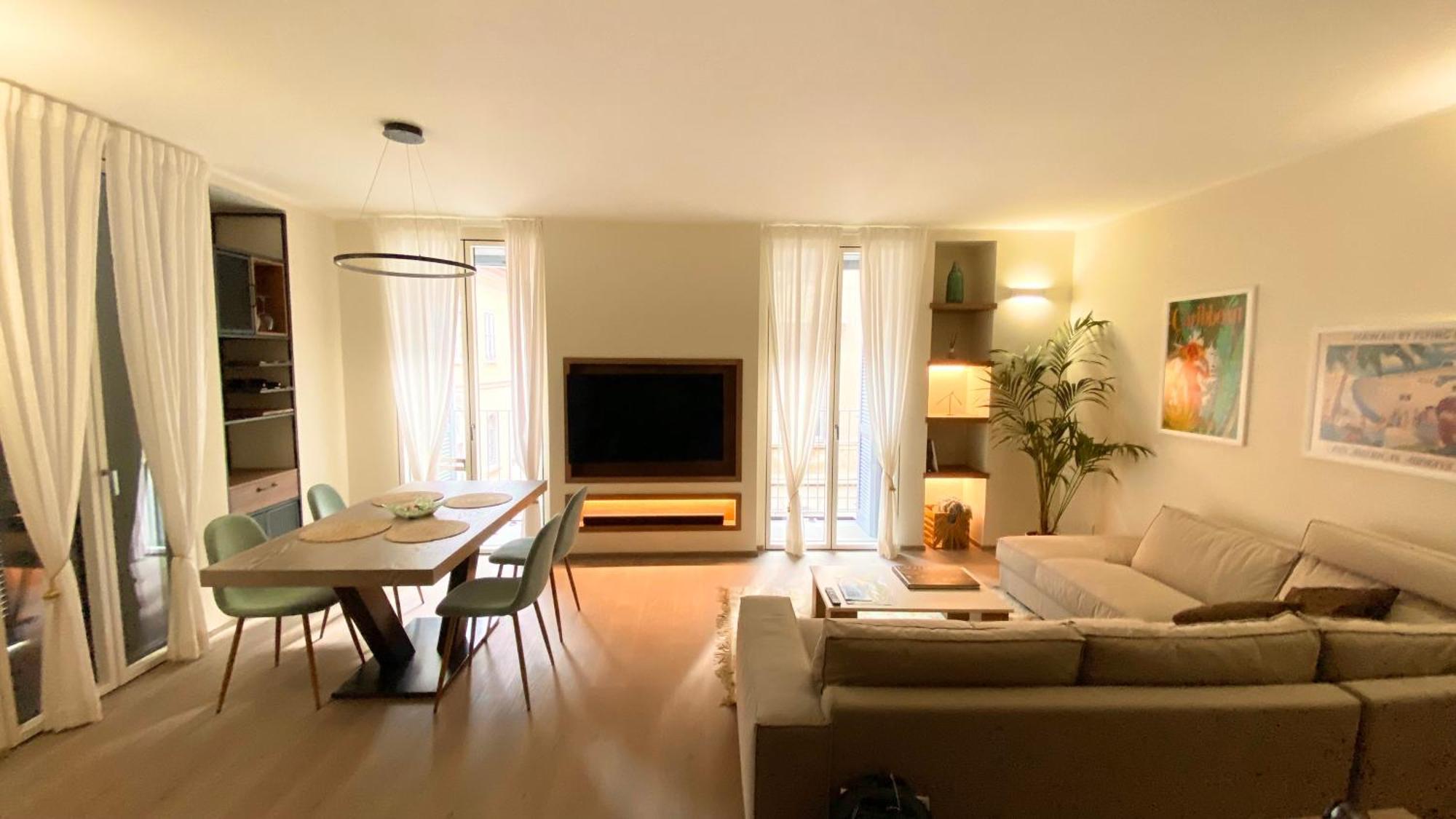 Cressoni Apartment โกโม ภายนอก รูปภาพ